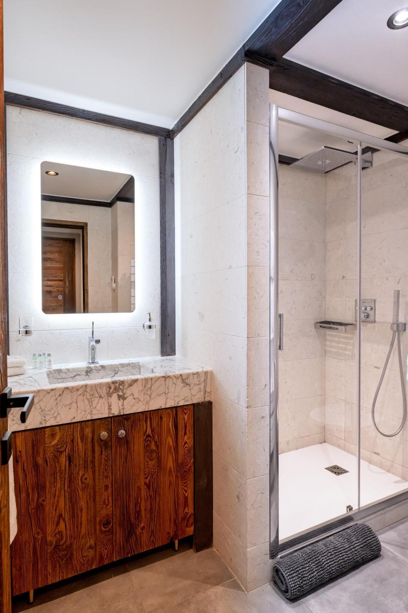 Luxury Suite 70M2 Balcon Courchevel1850 Parking Luaran gambar